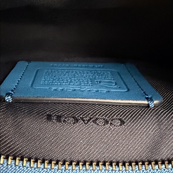 Coach Saddle Blue Crossbody Bag - Picture 8 of 11